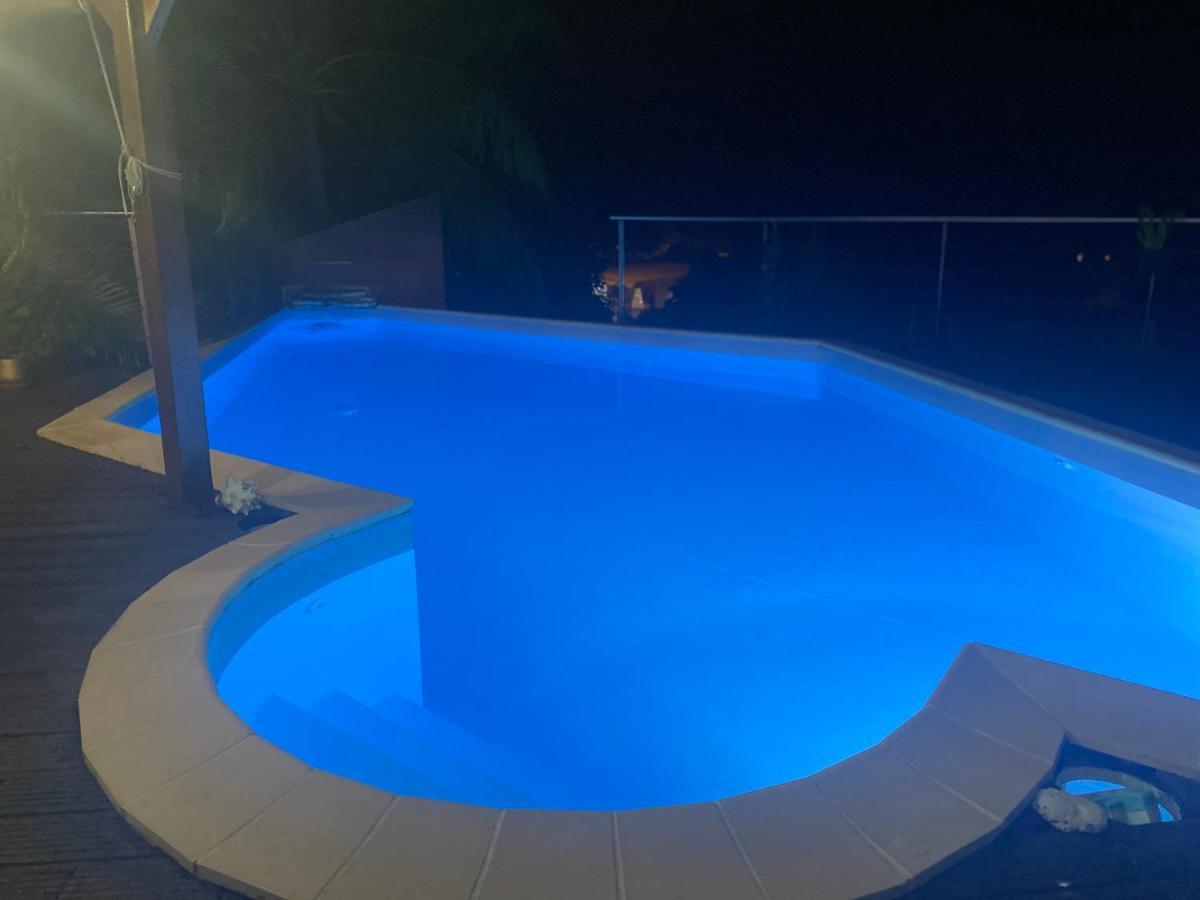 Au Pipiri Leve Apartment Schoelcher Ngoại thất bức ảnh